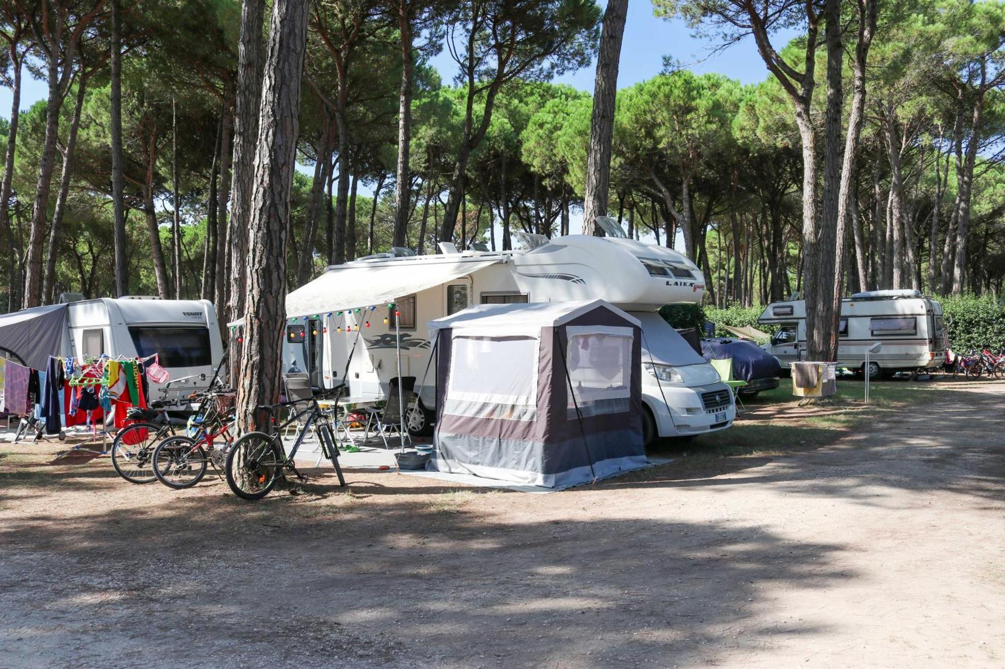 Il Tridente Camping Village Бибионе Экстерьер фото