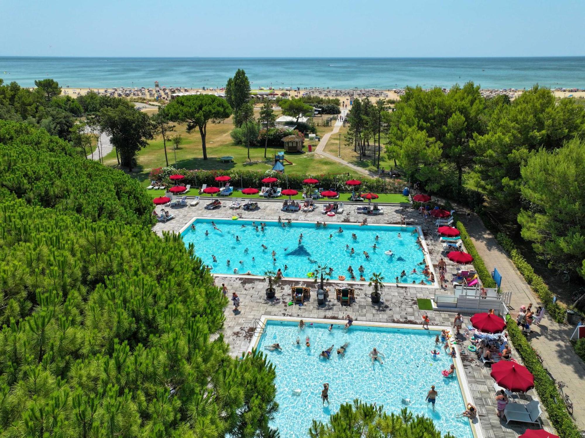 Il Tridente Camping Village Бибионе Экстерьер фото